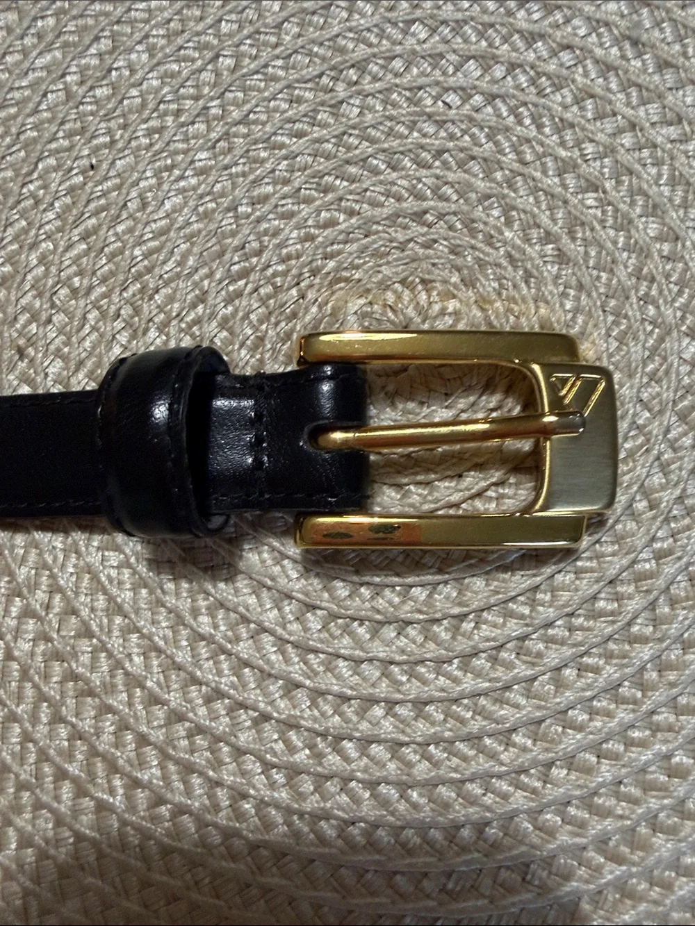 Vintage 1990 Liz Claiborne leather belt
